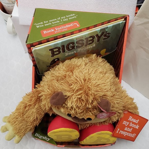 Hallmark Bigsby Interactive Book and Toy Set - Picture 2 of 7